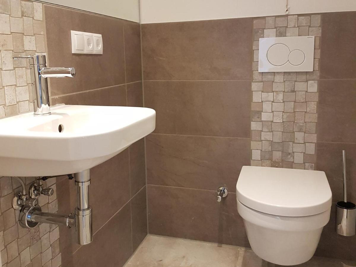 Bernstein Mare Rose Apartment 4 بوسم المظهر الخارجي الصورة